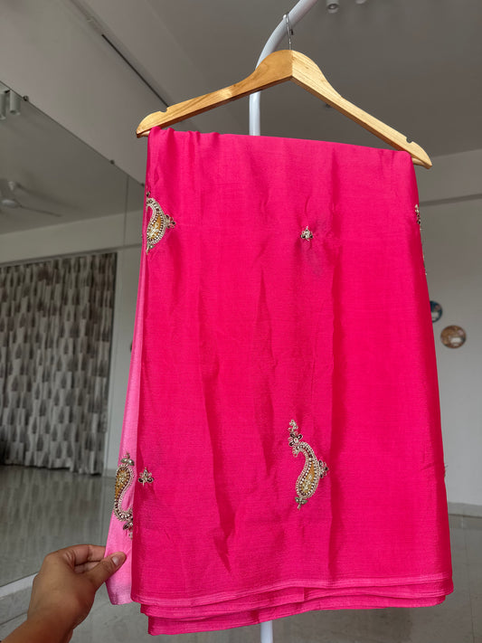 Polly chinnon saree with beautiful paan buti