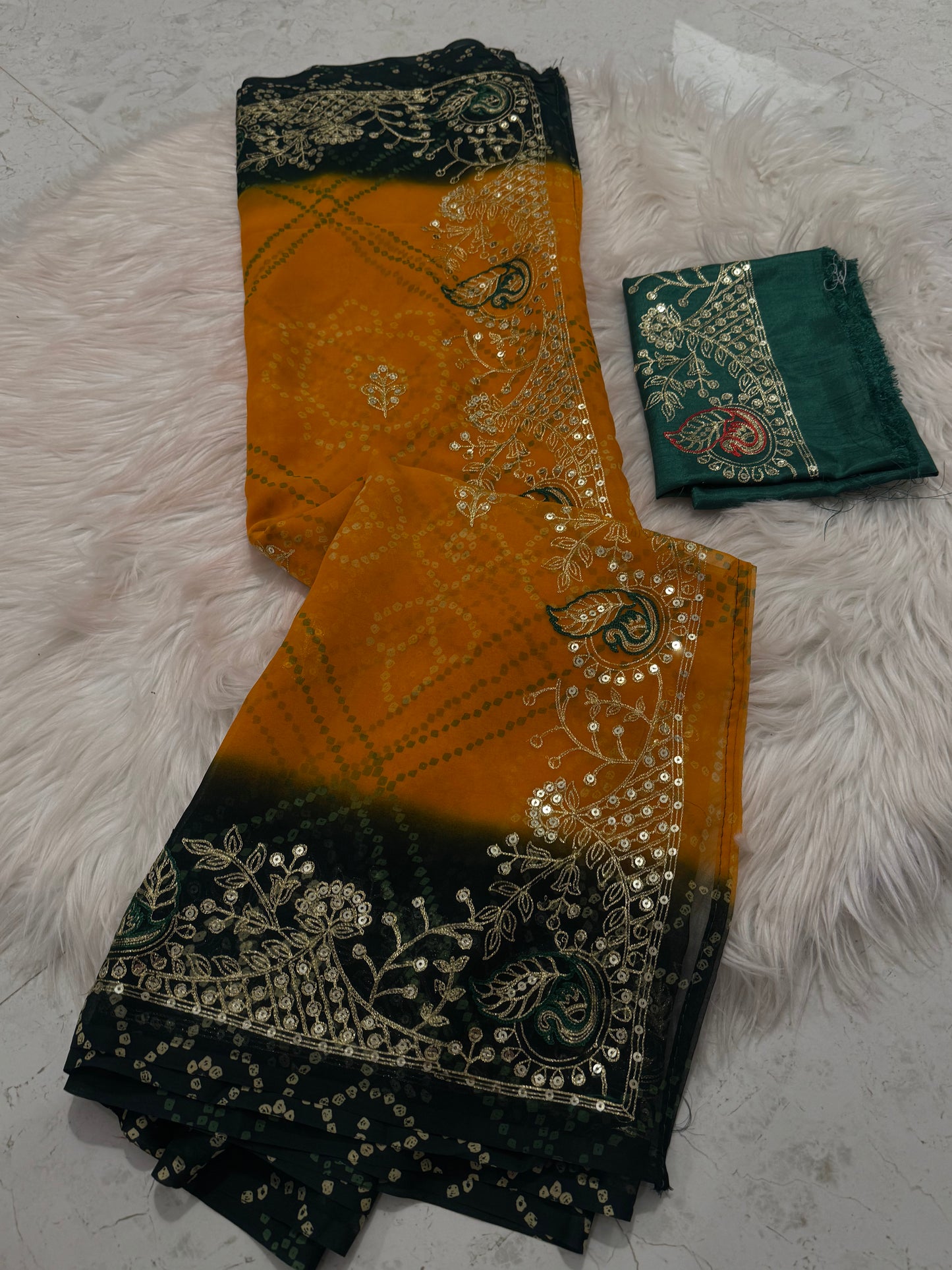 Mayur work chunri in double shade