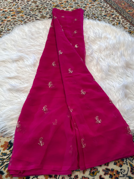 Aari sitara buti saree