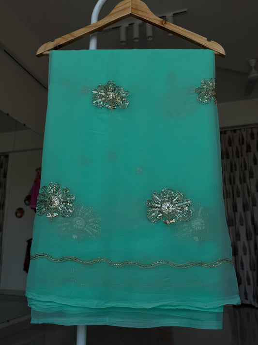 Aari sitara buta saree