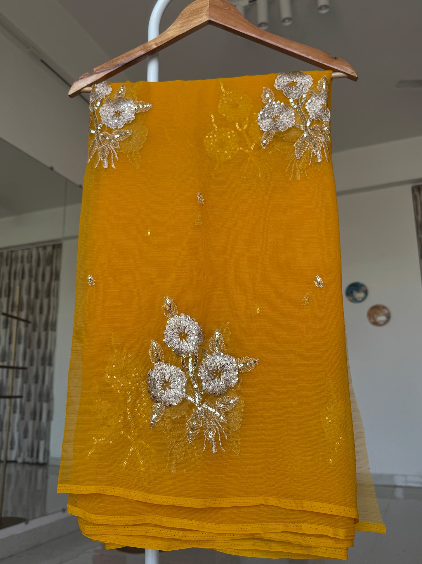 Aari sitara buta saree