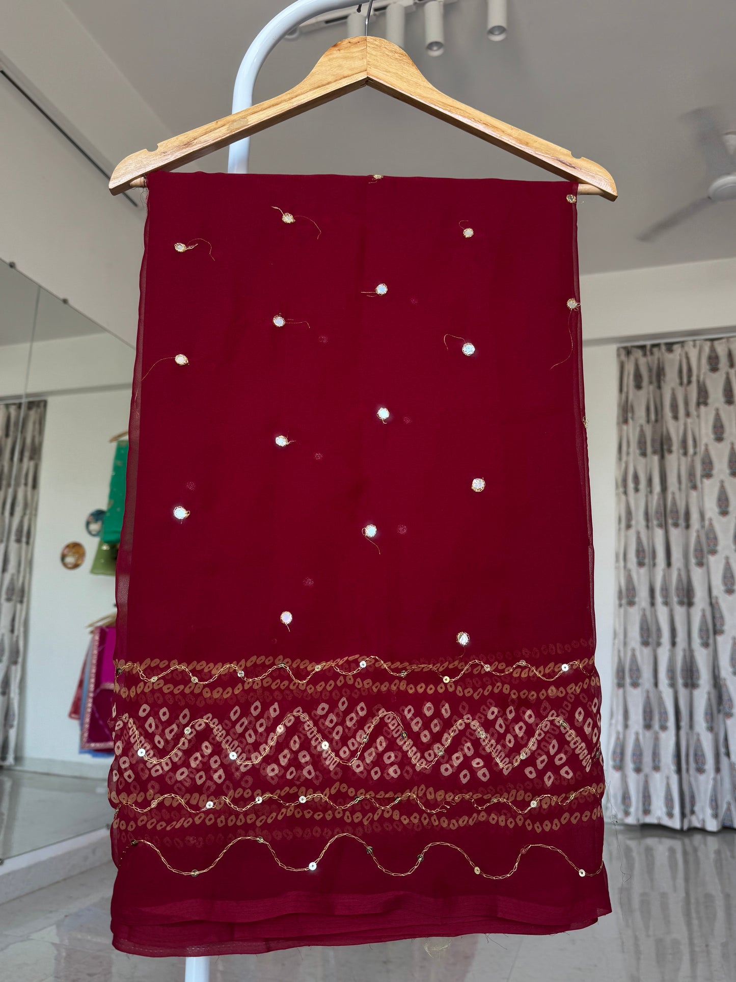Mirror aari bandhani