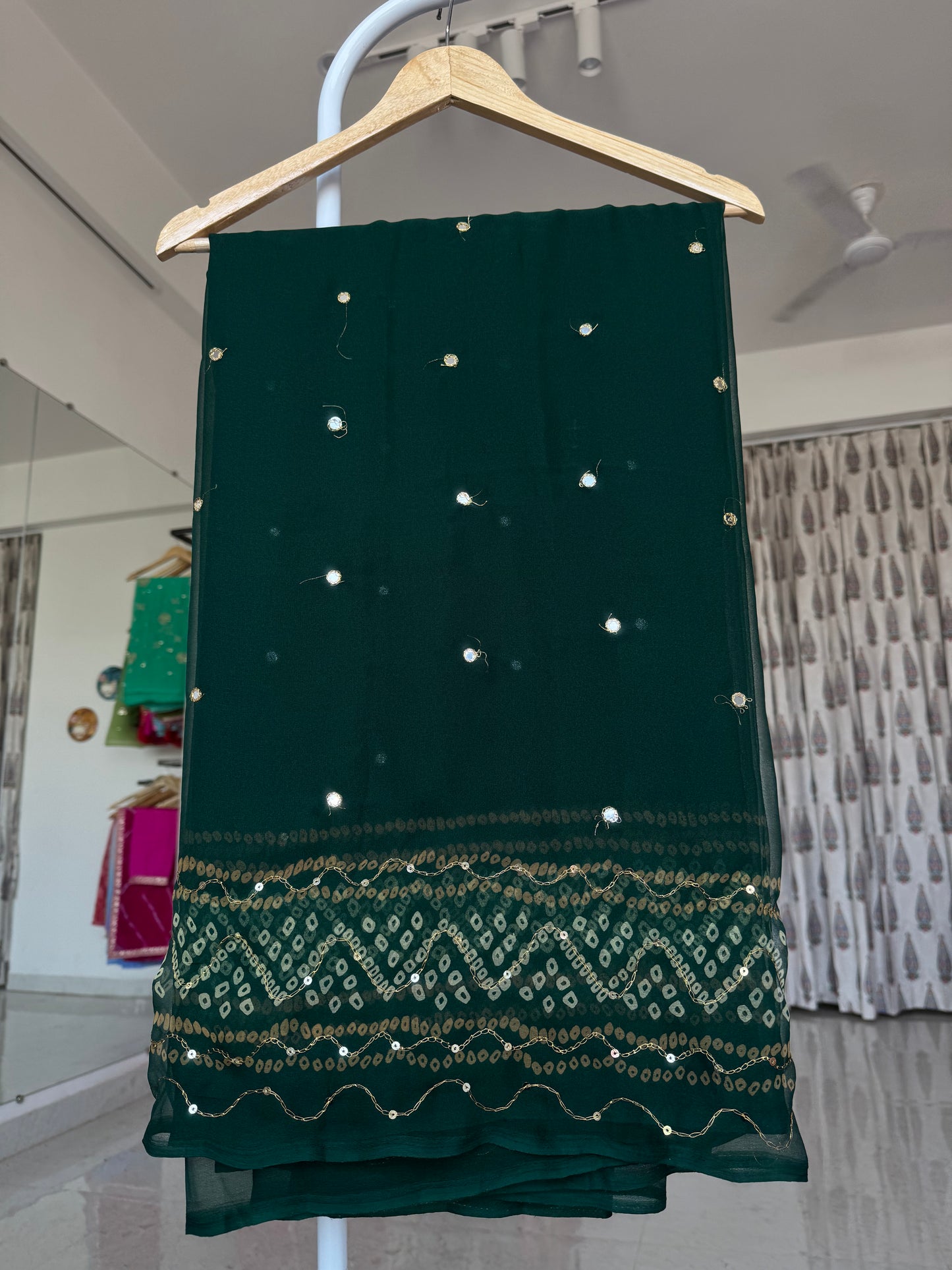 Mirror aari bandhani