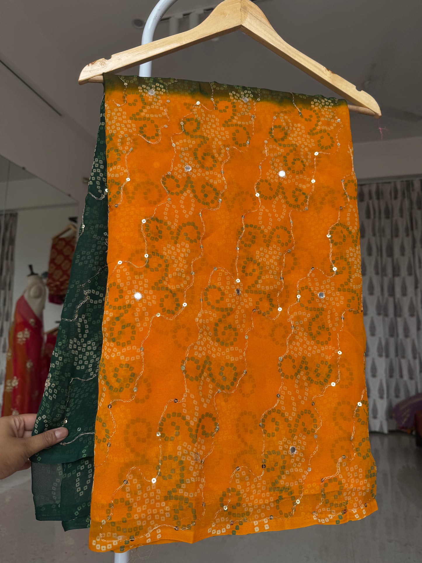 Aari mirror Bandhani