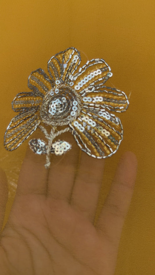 Aari sitara buta saree