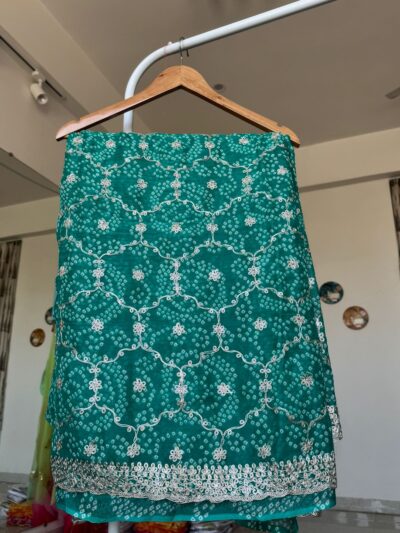 Chunri with pita jaal work