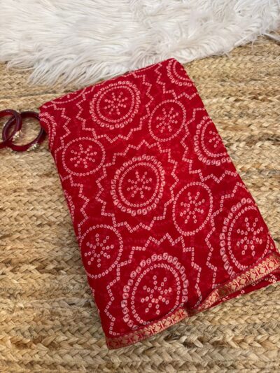 Bandhani saree with border