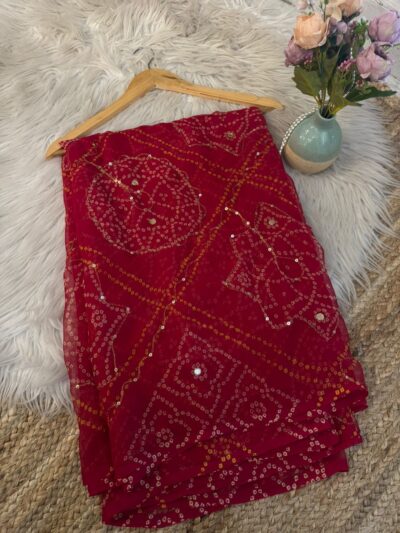 Chunri with mirror aari work