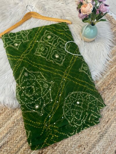 Chunri with mirror aari work