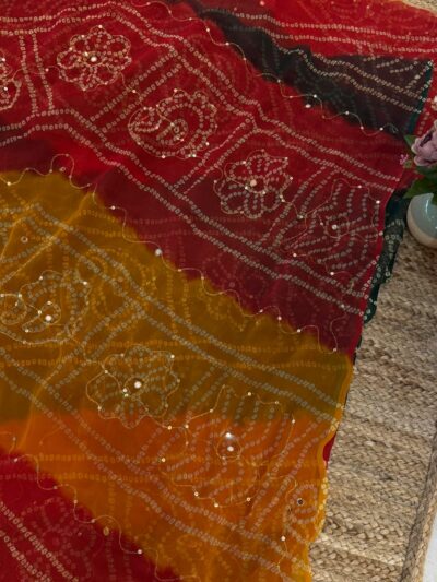 Lehriya chunri with mirror and aari sitara work