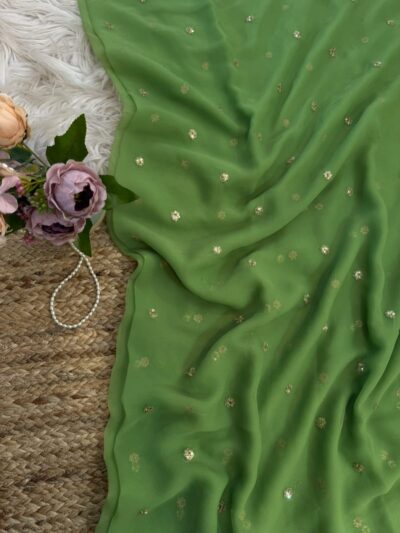Small buti saree