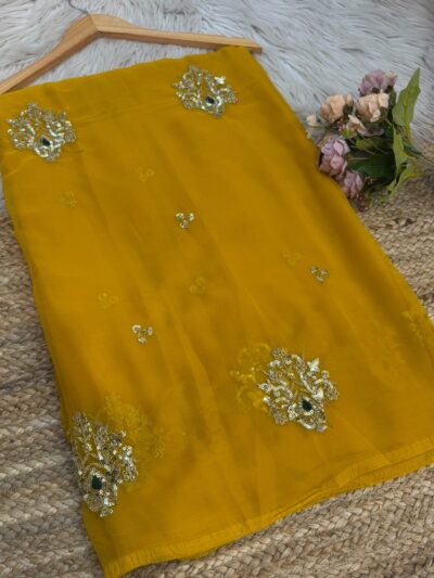 Buta saree