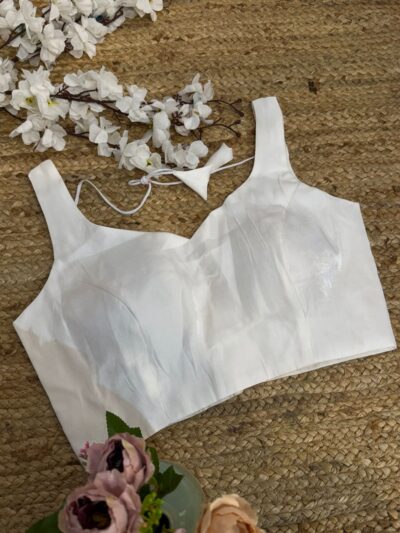 Plain glass roman blouse