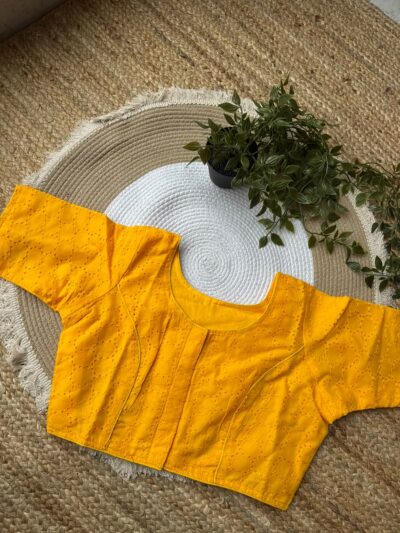 Hakoba  blouse