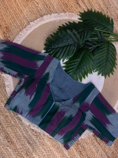 Side Stretchable Ikat print blouse Grey