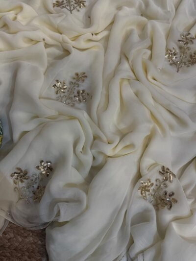 Sequins Buta W2