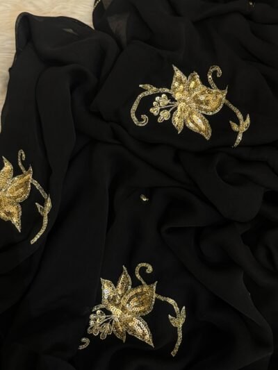 Sequins Buta Black