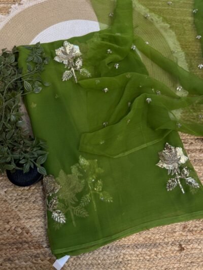 Sequins Buta 9