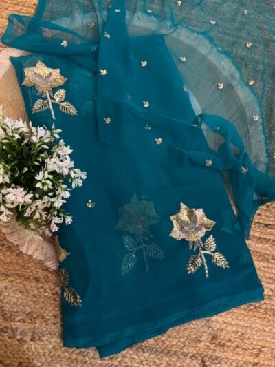 Sequins Buta rama