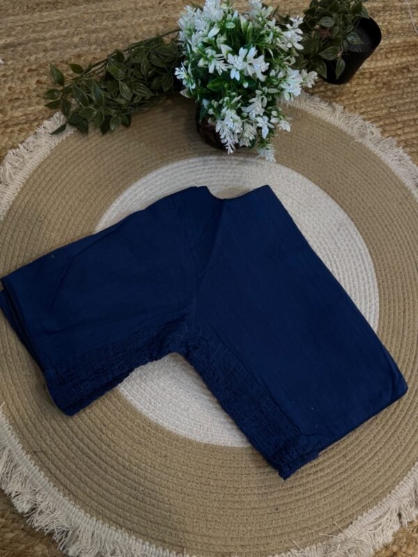 Side strechable solid colour blouse Petrol Blue