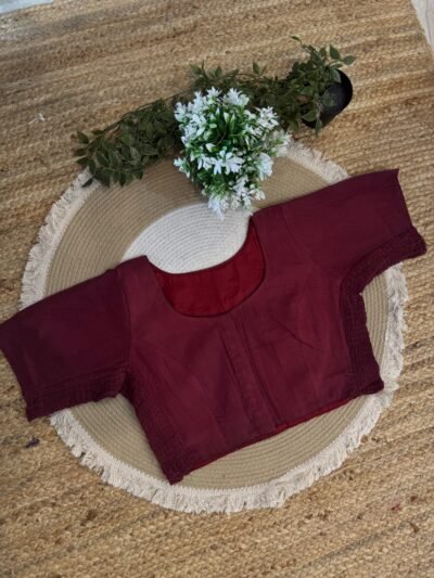Side strechable solid colour blouse Wine