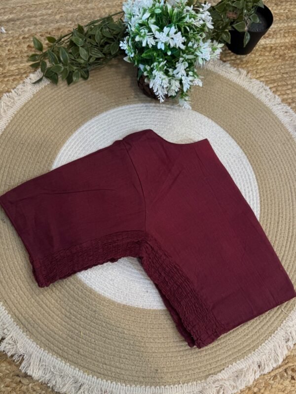 Side strechable solid colour blouse Wine