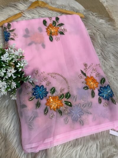 Brush paint with kardana and sequins Pink