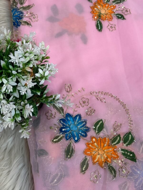 Brush paint with kardana and sequins Pink