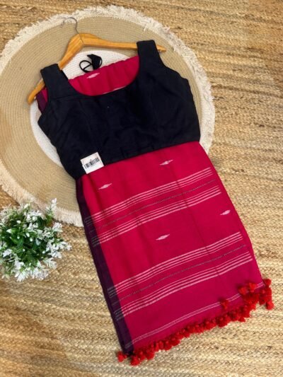 Handloom mul cotton saree + Plain cotton blouse