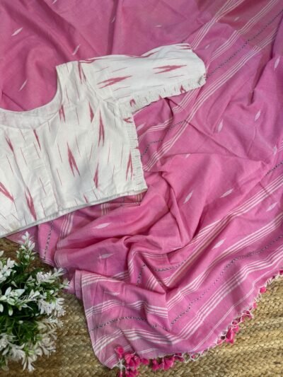 Handloom mul cotton saree + Side stretchable blouse
